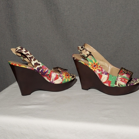 Nine West Slingback 4 inch wedges SZ 6.5 M - Picture 5 of 8